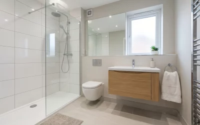 Rénovation petite salle de bain : guide complet travaux