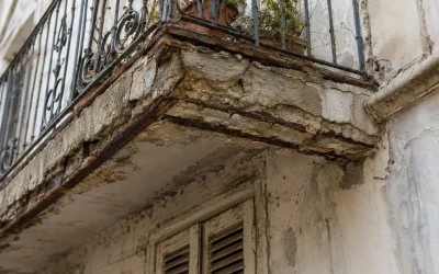 Rénovation balcon maison ancienne : la structure d&rsquo;abord